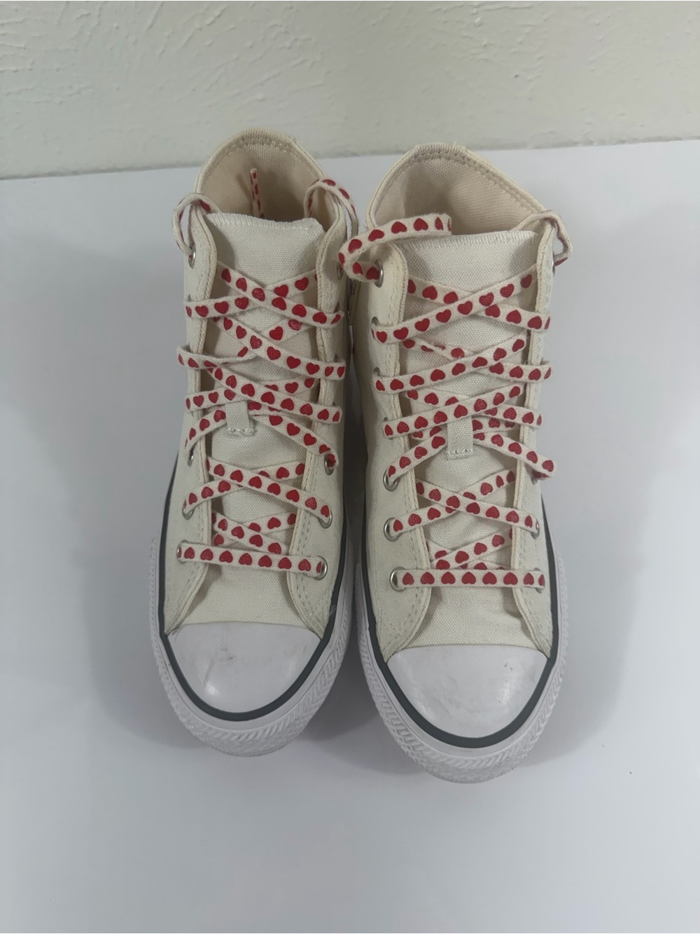 Converse Chuck Taylor All Star High Top Made With Love Hearts White Size 4 - Picture 2 of 8